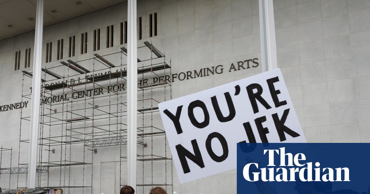 Trump news at a glance: president’s name to be removed from Kennedy Center