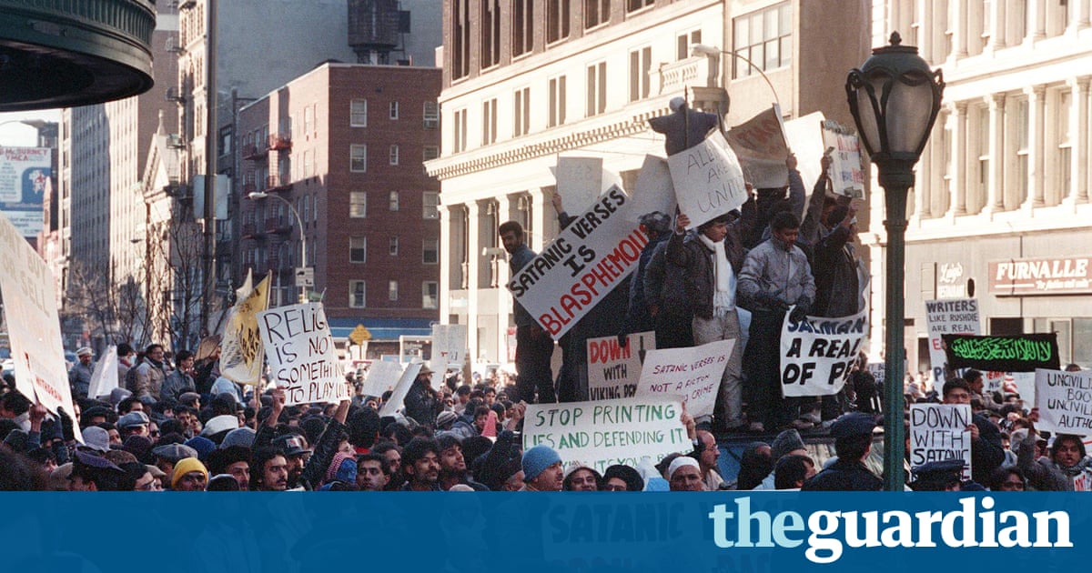 Free Speech Ten Principles For A Connected World By Timothy Garton Ash Review Books The