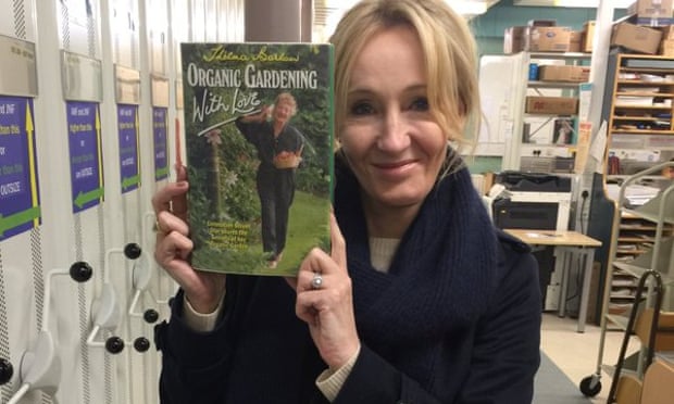 JK Rowling visits Orkney library