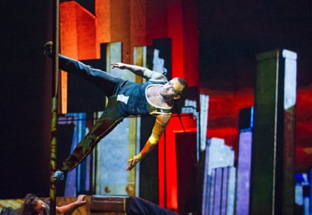 Cirque Éloize