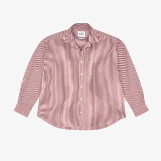 La camisa de fin de semana de With Nothing Underneath en rayas rosas y bayas.