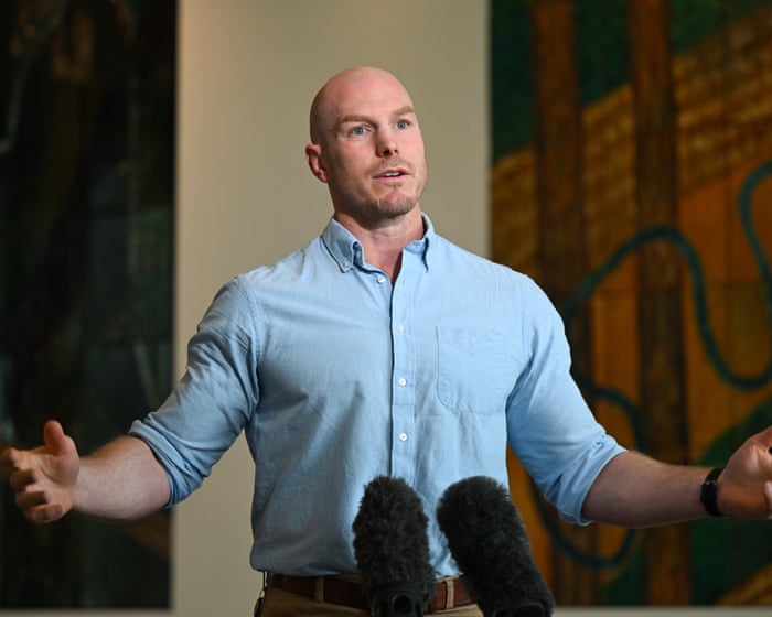 PM criticises Pocock’s ban from parliamentary sports club but dismisses concerns about betting lobby