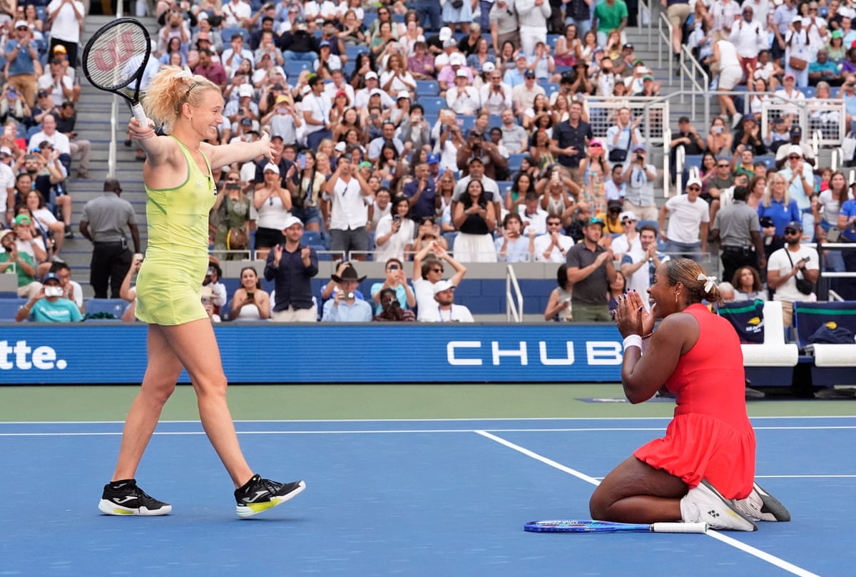 Katerina Siniakova and Taylor Townsend celebrate.