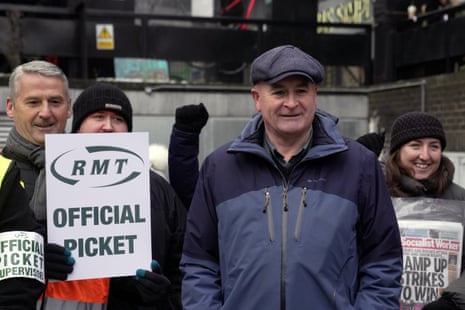 Mick Lynch on an RMT picket line at Euston station