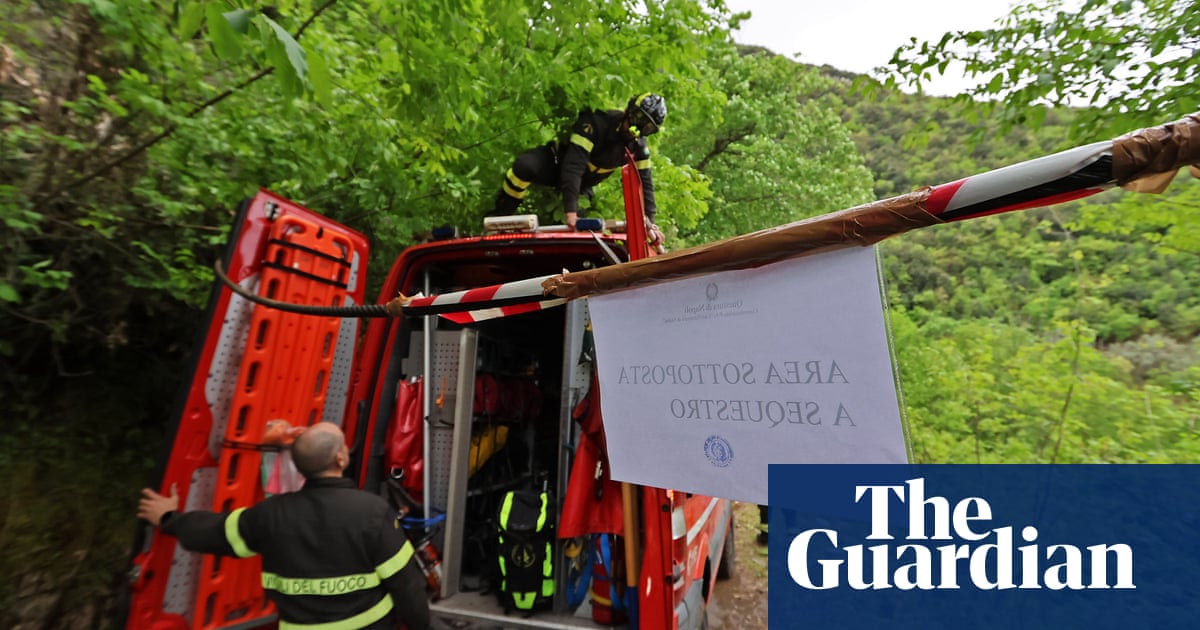 Foreign Office supporting family of UK couple who died in Italy cable car crash