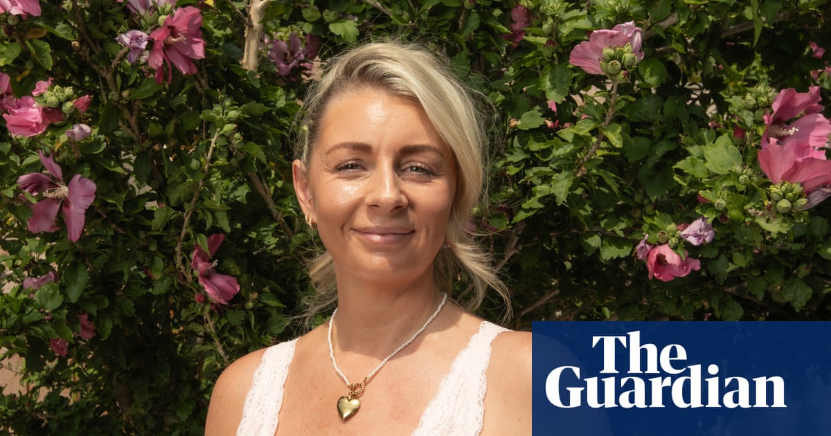 ‘It was like something was crawling over me’ – the worrying rise of shingles among millennial women