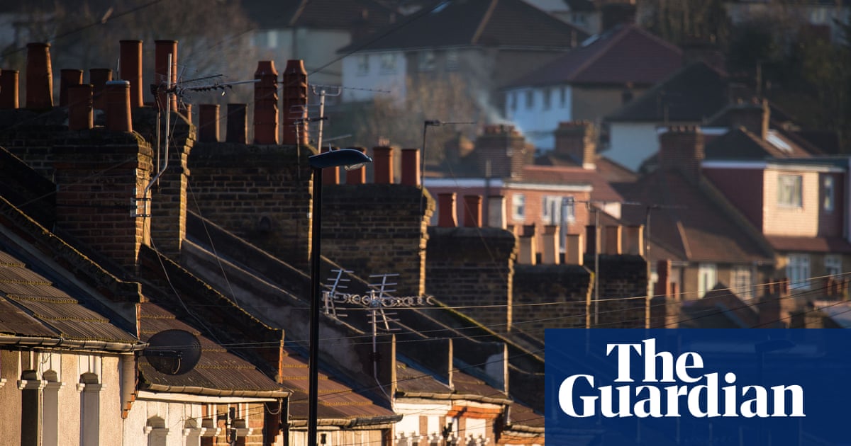 It feels unfair': the Britons struggling to get a mortgage since Iran war began