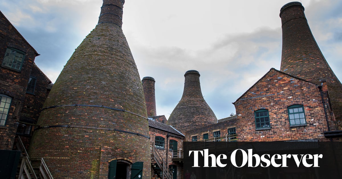 Stoke has missed chance to capitalise on its pottery heritage, says V&A boss