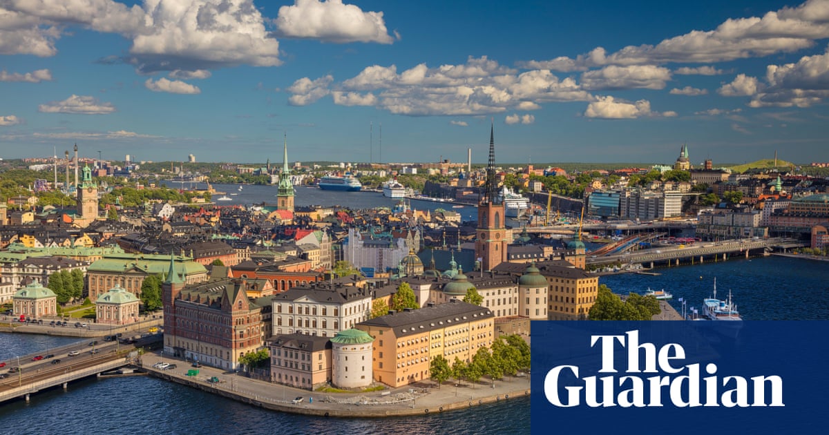 Stockholm to ban petrol and diesel cars from centre from 2025 via /r Stockholm to ban petrol and diesel cars from centre from 2025 via /r