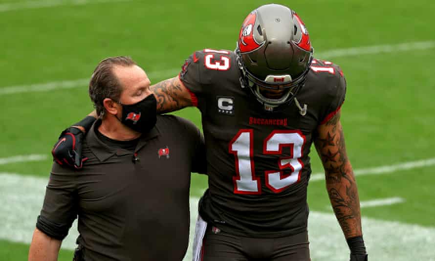 Tampa Bay came to regret their decision to play Mike Evans after they had already clinched a playoff spot