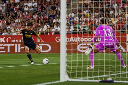 Christos Tzolis scores Arsenal’s second goal against Girona.