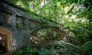 The aqueduct Figueira and Bakery today overwhelmed