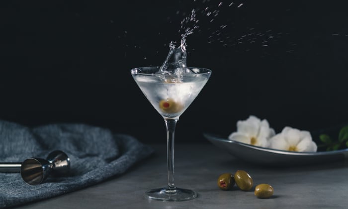 Get a muddler – and five other tips for making great tasting cocktails at home