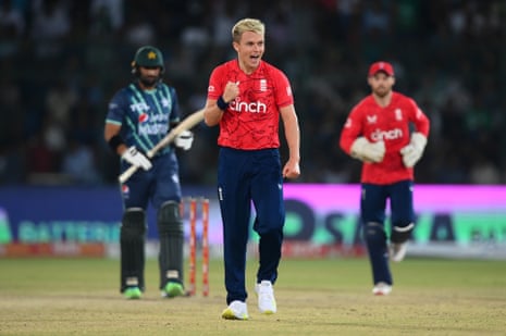 Sam Curran takes the wicket of Iftikhar Ahmed. Pakistan are in deep trouble here.