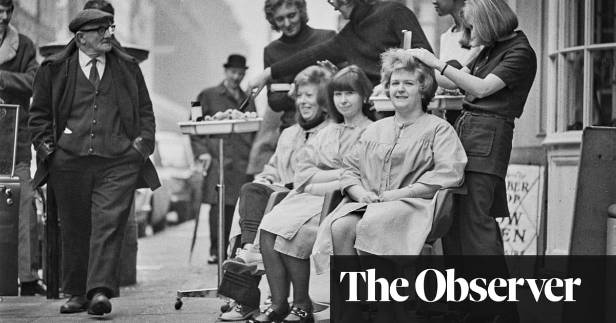 First aid kits, torches ... fairylights?: Britons prepare blackout boxes