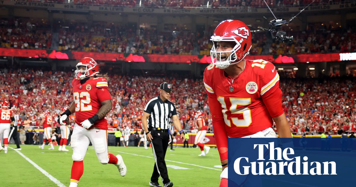 Patrick Mahomes triumphant on NFL return as Chiefs beat up misfiring Broncos