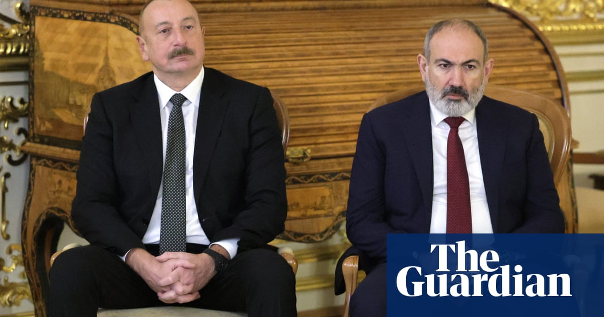 Азербайджанският президент Илхам Алиев се срещна с арменския премиер Никол