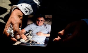 Venezuela’s National Press Workers Union said agents raided Luis Carlos Díaz’s home shortly before dawn, seizing computers as the handcuffed journalist looked on.