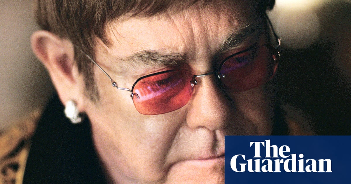 Me by Elton John review – hilariously self-lacerating