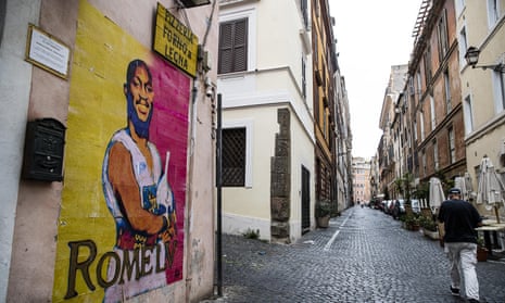 Mural of the street artist ''Anonimo74'' depicting Romelu Lukaku’s arrival in Rome.