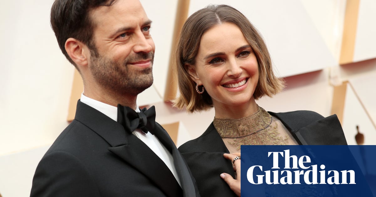 Natalie Portman's husband backs ballet director fired for discrimination