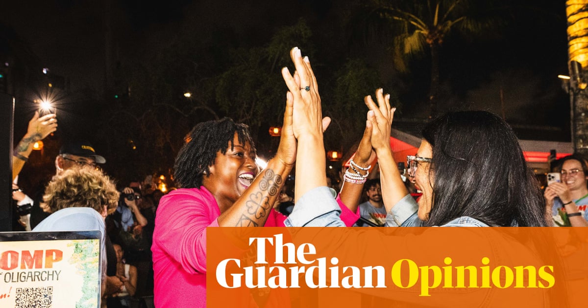 We are finally witnessing the decline of corporate Democrats | Robert Reich