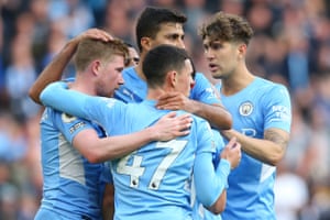 Kevin De Bruyne is congratulated after dubling the lead.