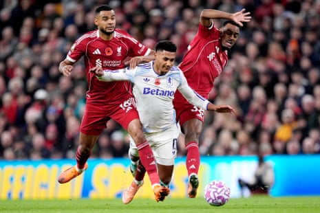 Cody Gakpo and Ryan Gravenberch conspire to take out Ollie Watkins.