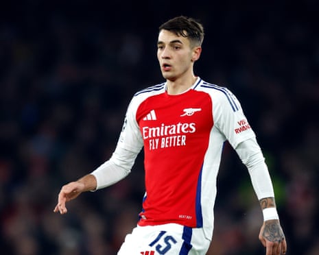 Jakub Kiwior in Champions League action for Arsenal in January 2025.