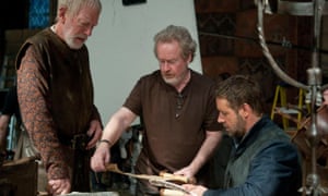 Max von Sydow with director Ridley Scott and Russell Crowe on the set of Robin Hood, 2010