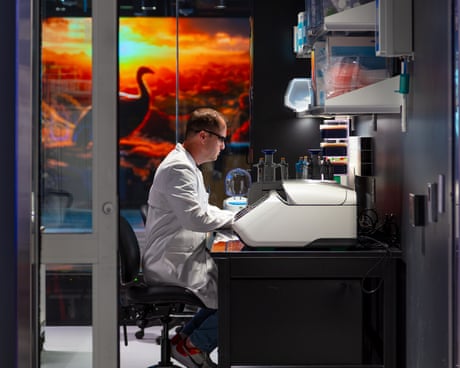 Can scientists really resurrect the dodo? Inside the company that says it can