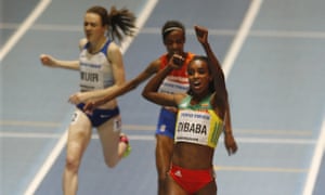 Laura Muir wins bronze in the world indoor 3,000m behind Genzebe Dibaba (gold) and Sifan Hassan.