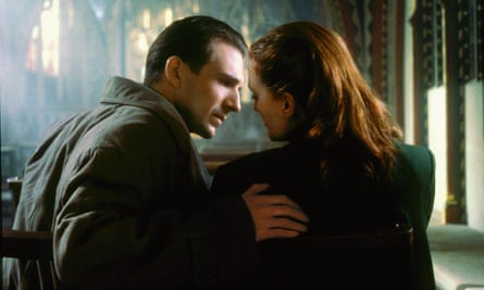 Ralph Fiennes and Julianne Moore in the 1999 film adaptation of The End of the Affair.
