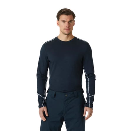 HELLY HANSEN Men’s LIFA® Merino Midweight Crew Base Layer