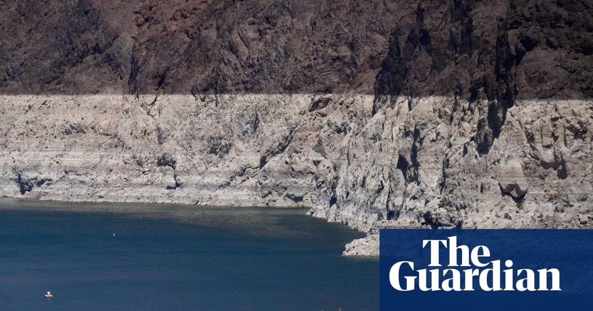 Lake Mead plummets to historic low water level as Colorado River struggles