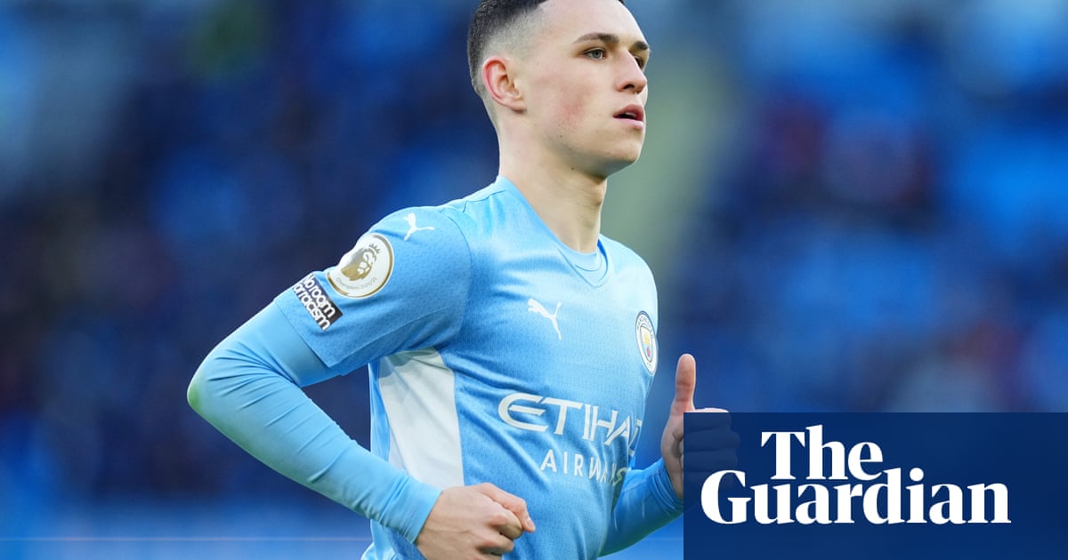 Pep Guardiola praises Phil Foden for always being ready to play through pain