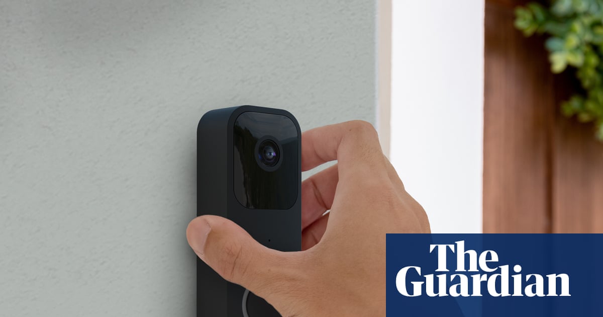 Silicon Valley city to give residents doorbells equipped with cameras