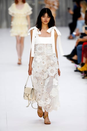 Chloé returns to retro style.
