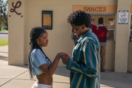 Lovie Simone as Keisha Clark and Michael Cooper Jr as Justin Edwards in Forever.