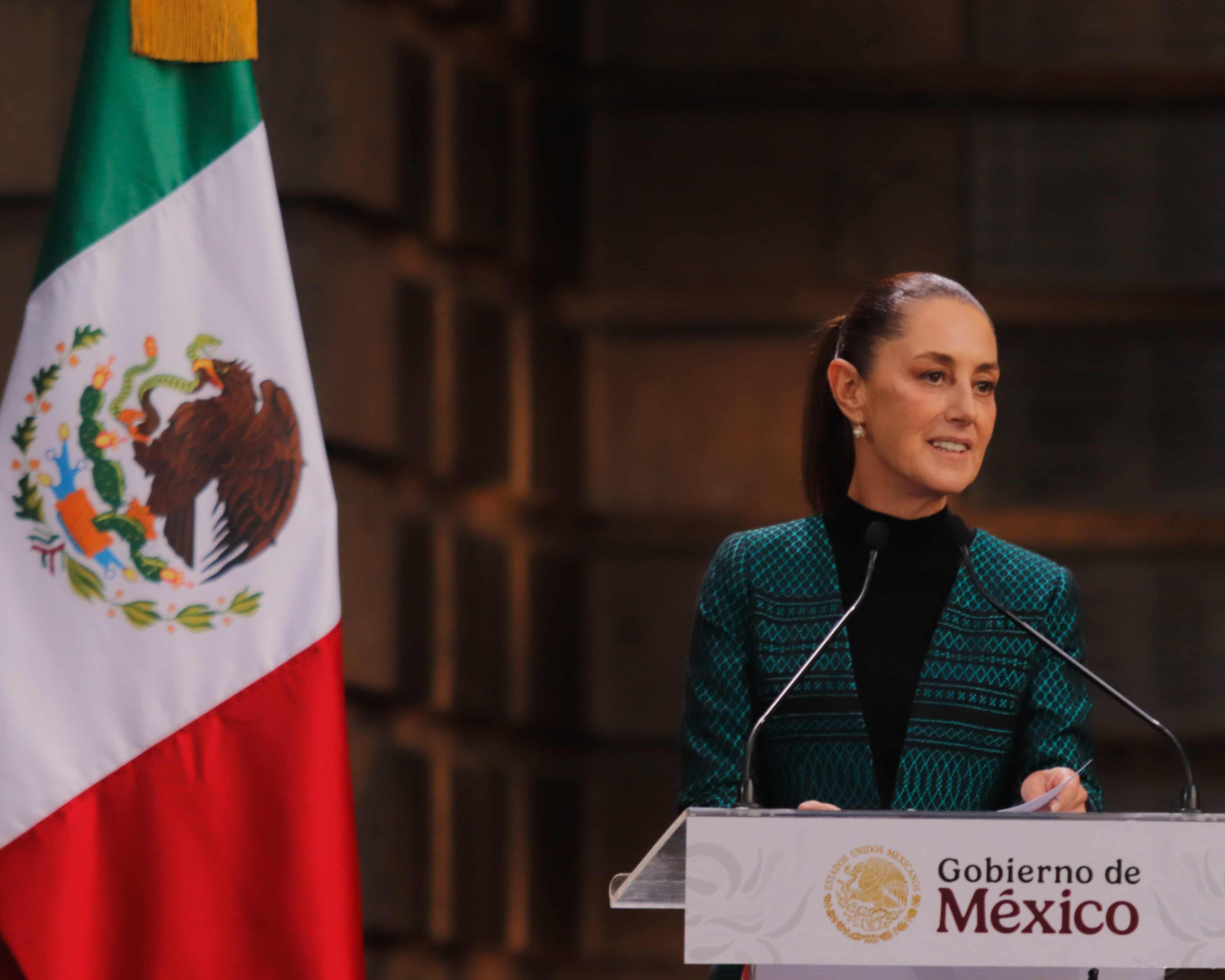 Opinión de The Guardian sobre la agresión a la presidenta mexicana Claudia Sheinbaum: cuando un presidente es manoseado, ninguna mujer puede sentirse segura. Opinión de The Guardian sobre la agresión a la presidenta mexicana Claudia Sheinbaum: cuando un presidente es manoseado, ninguna mujer puede sentirse segura.