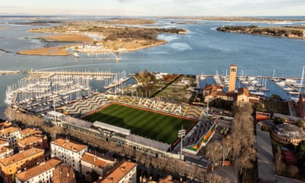 The Pier Luigi Penzo Stadium in Venezia is most easily accessible by boat.