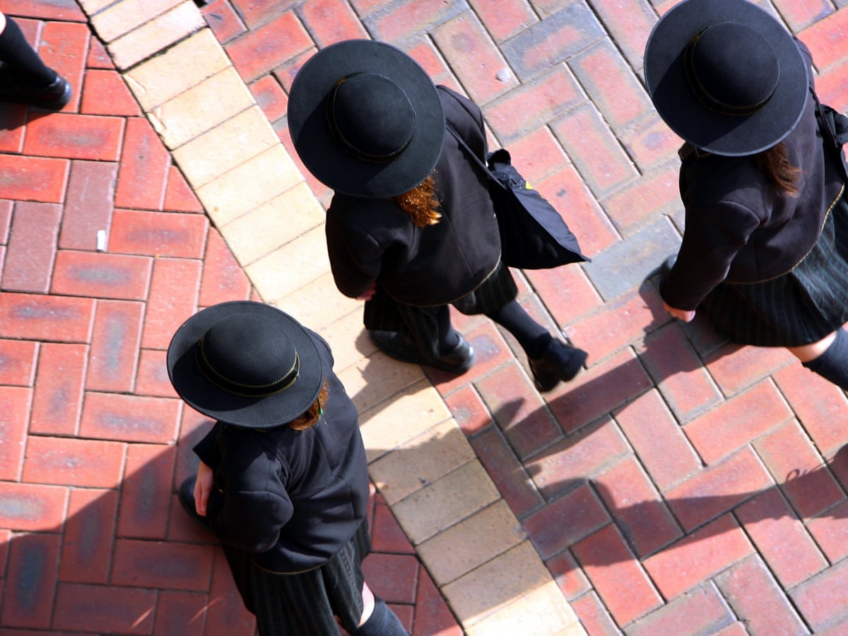 I Was A Poor Kid At A Wealthy Private School It Gave Me Social Mobility But Also A Sense Of Shame Education The Guardian Stupid Trends 2022 Kids