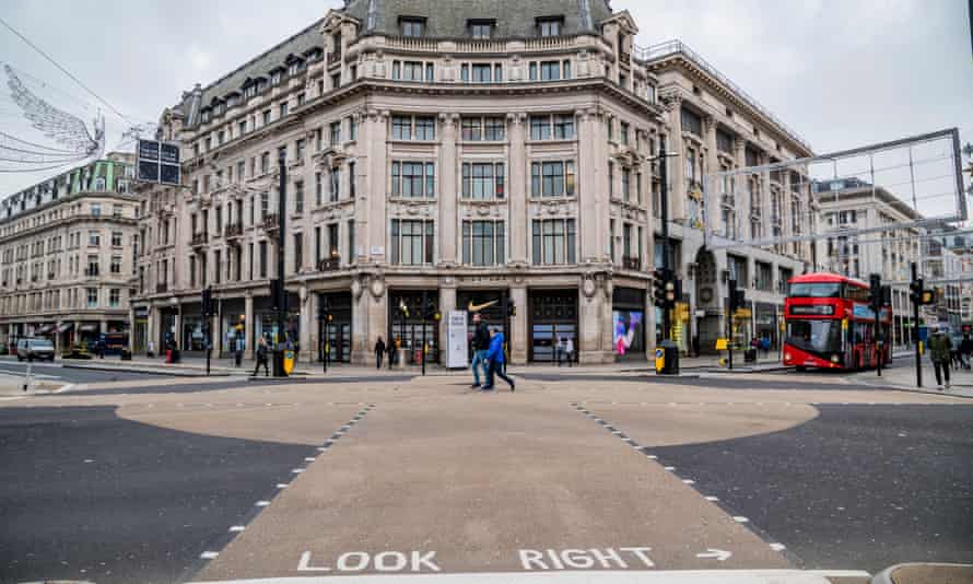 Deepens surge gloom virtually deserted bustling UK economic outlook for 2021: Covid surge deepens the gloom | Economic