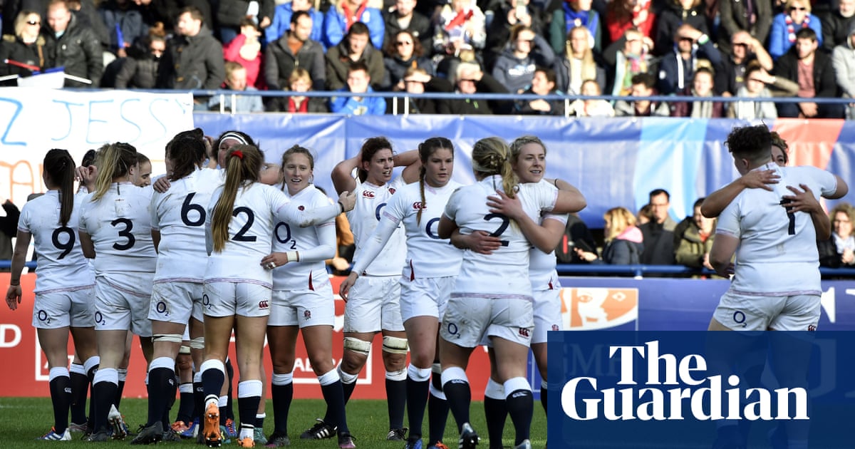 Sarah Hunter try double earns England women landmark win over France