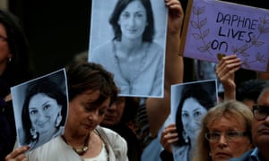 2018年5月16日在马耳他瓦莱塔法院外的Daphne Caruana Galizia死亡示威游行。