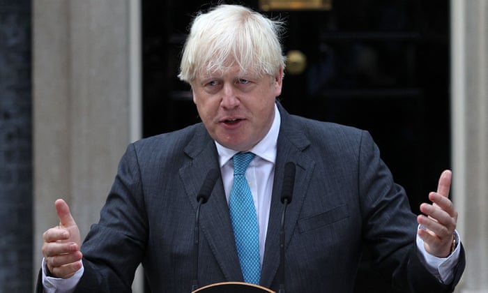 Boris Johnson delivering his final speech outside 10 Downing Street.