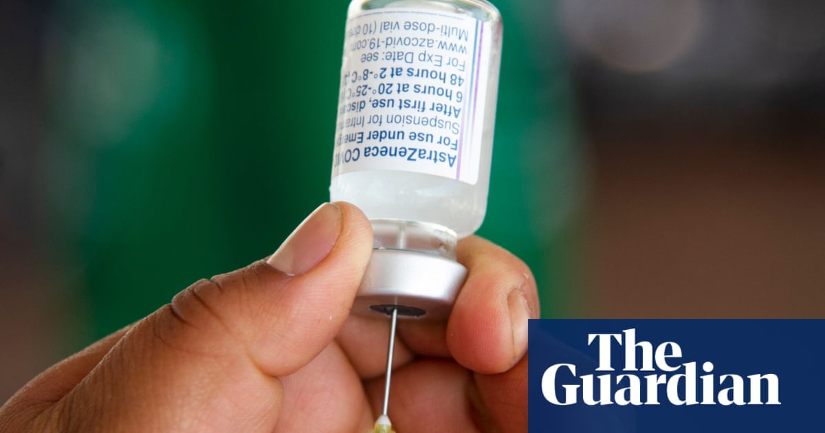 European commission says AstraZeneca not obliged to prioritise vaccines for UK