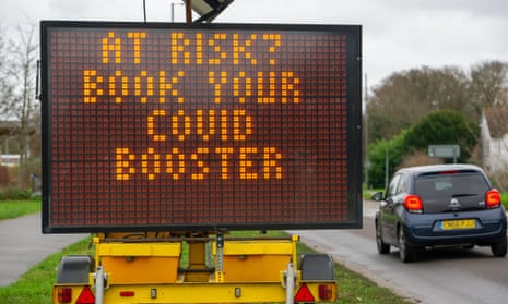 A road sign in Buckinghamshire advising drivers to book their Covid booster.