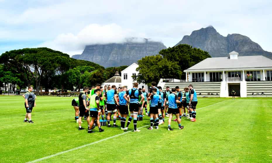 Cardiff Rugby remain stranded in South Africa after two players tested positive for Covid.