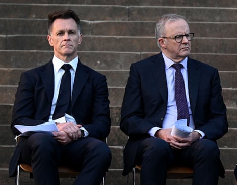 Chris Minns and Anthony Albanese.